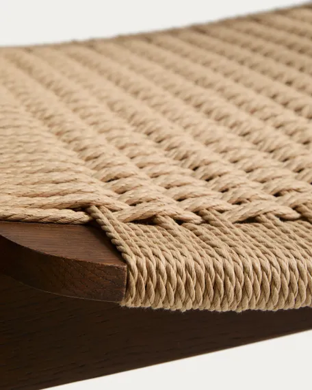 Уличный стул Derile из массива дуба в отделке орех и бежевой веревки