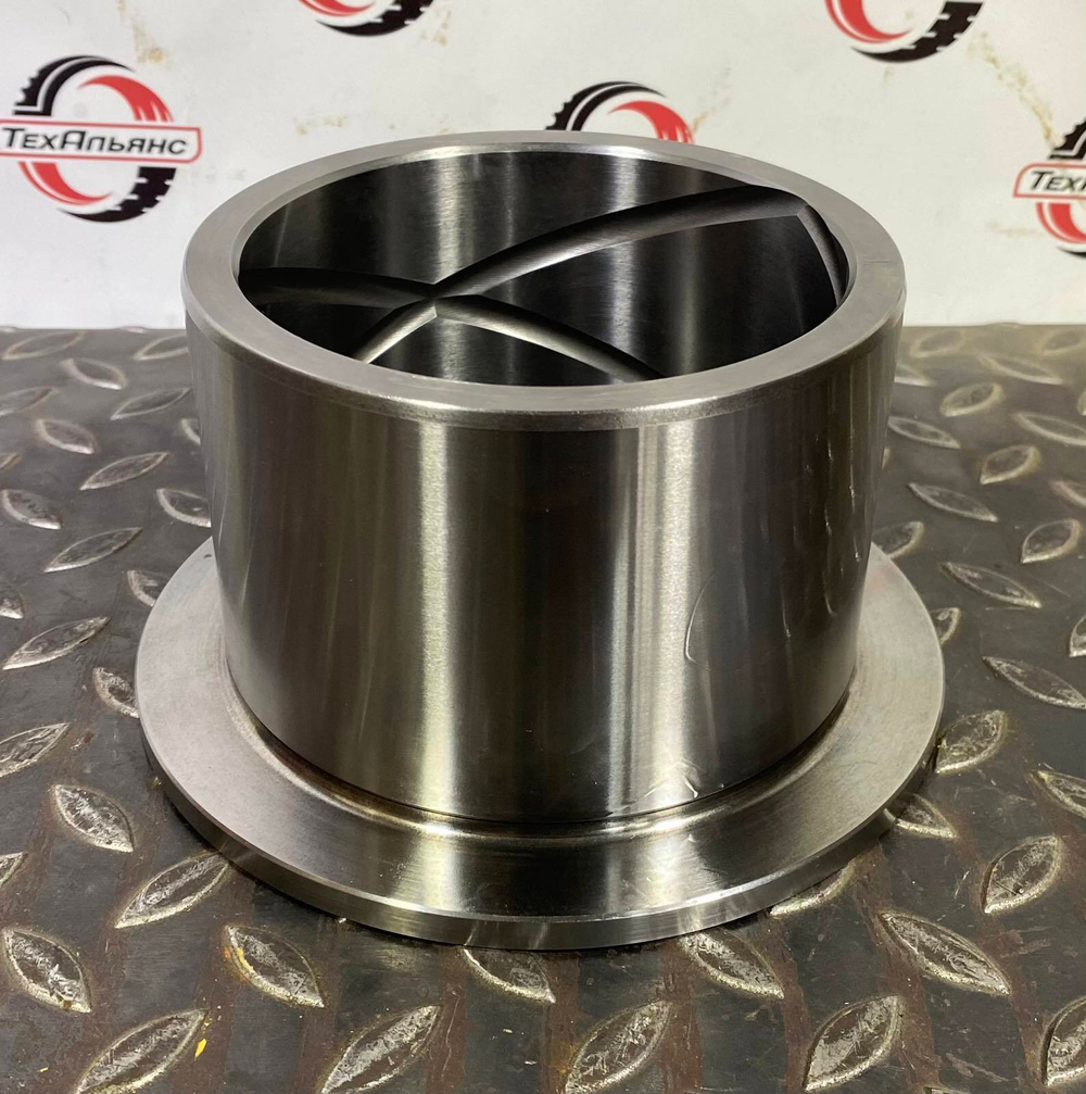 Втулка 17M-50-24161