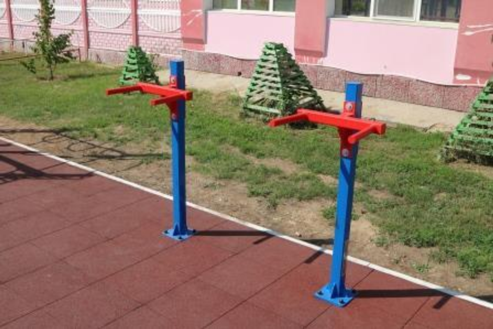 Брусья