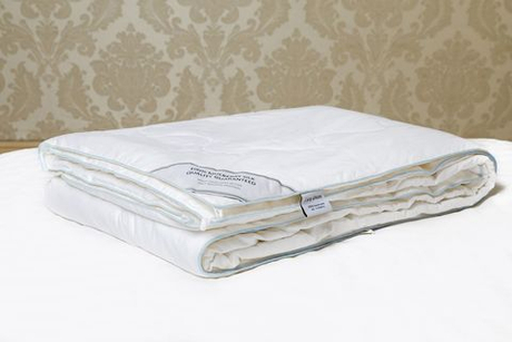 Одеяло легкое 150х200 Luxe Dream Premium Silk DC1012