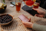 Портативный аккумулятор Verbatim Charge‘n’Go Power Bank 5000 мАч с беспроводной зарядкой, розовый