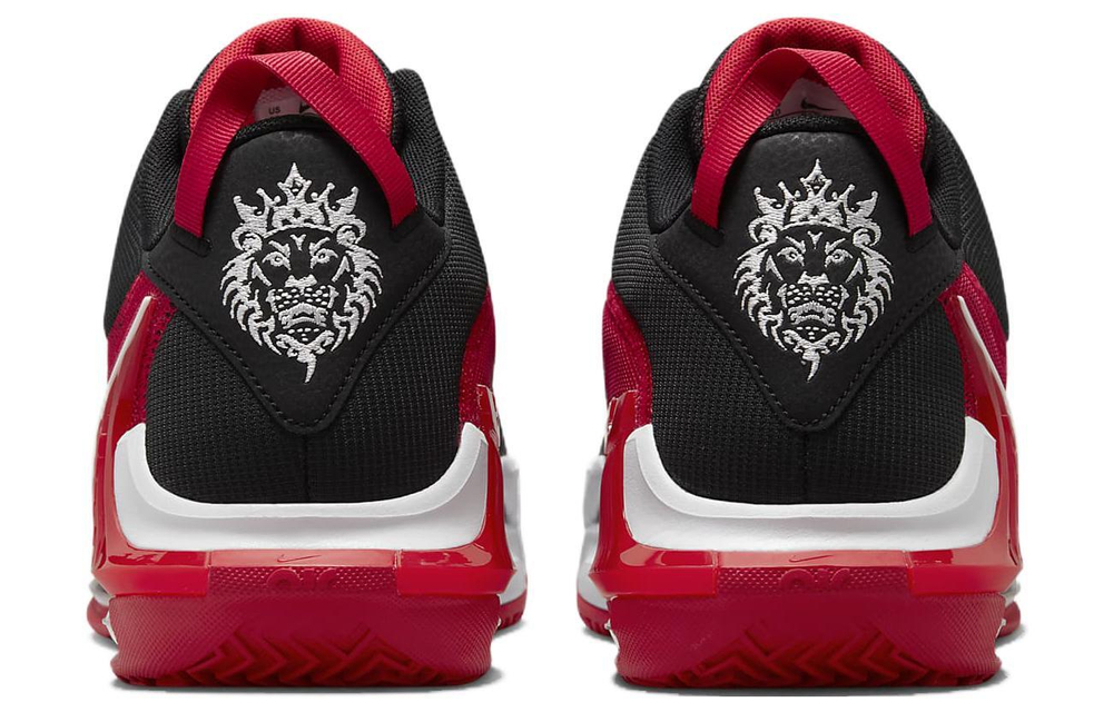Кроссовки Nike Lebron Witness 7 Ep