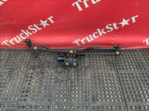 Трапеция стеклоочистителей 2019г.