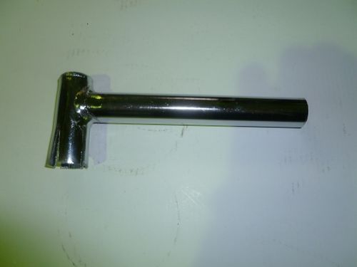Ручка виброрейки (HANDLE GRIP SECTION,M124100006)
