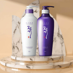 Daeng Gi Meo Ri Восстанавливающая маска с лактобактериями? кератином и церамидами Vitalizing Treatment