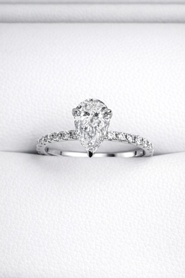Кольцо с бриллиантом Груша 1.0 ct