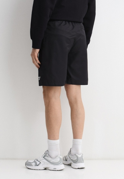 Шорты спортивные мужские REEBOK ID 9" WOVEN SHORT