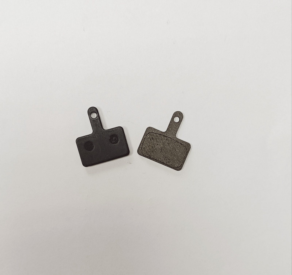 Колодки тормозные на дисковый тормоз M04 (совместимы Shimano Deore)