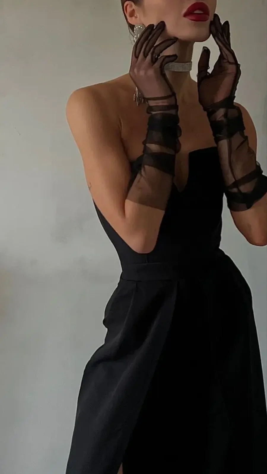 Перчатки длинные из фатина, Черный