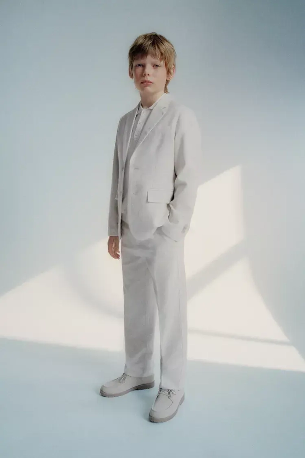 ZARA КОСТЮМНЫЕ БРЮКИ ИЗ ХЛОПКА И ЛЬНА, СВЕТЛО-БЕЖЕВЫЙ