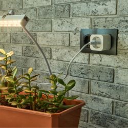 USH-A101 1G-WF WHITE Умная розетка Wi-Fi. 16A. До 3680Вт. Голосовое управление+приложение UnielSmart. TM Uniel