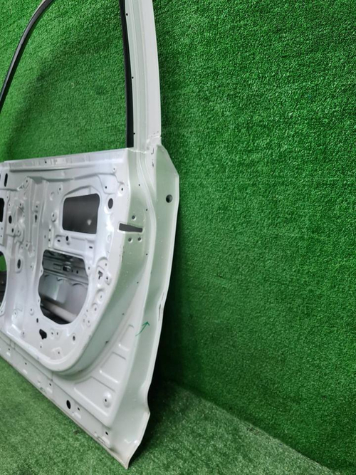 Дверь передняя правая Lexus RX 4 (2015-2022)