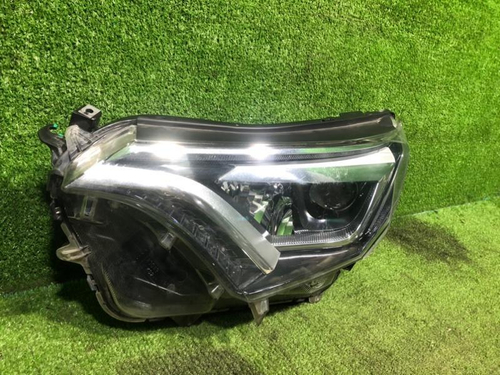 Фара левая Toyota Rav 4 CA40 (2015-2019) LED