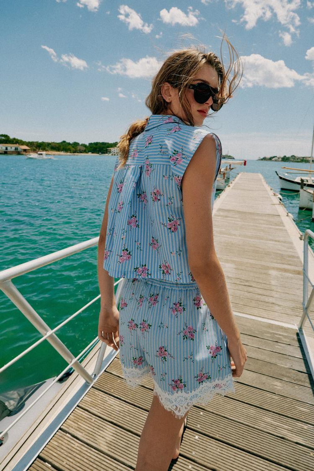 ZARA ШОРТЫ В ПОЛОСКУ С КРУЖЕВОМ, ПОЛОСКИ