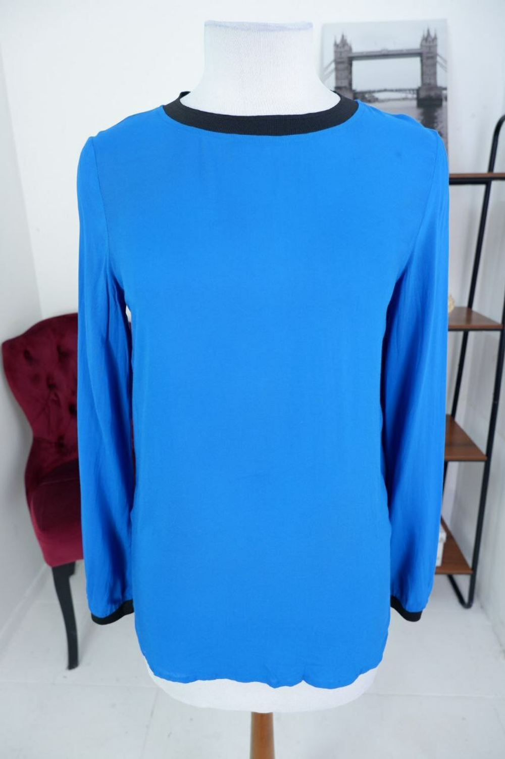 Блузка Edc By Esprit из вискозы однотонная 44 размер