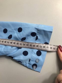 Блузка в озорной горох, маркировка М,визуально на 46 размер