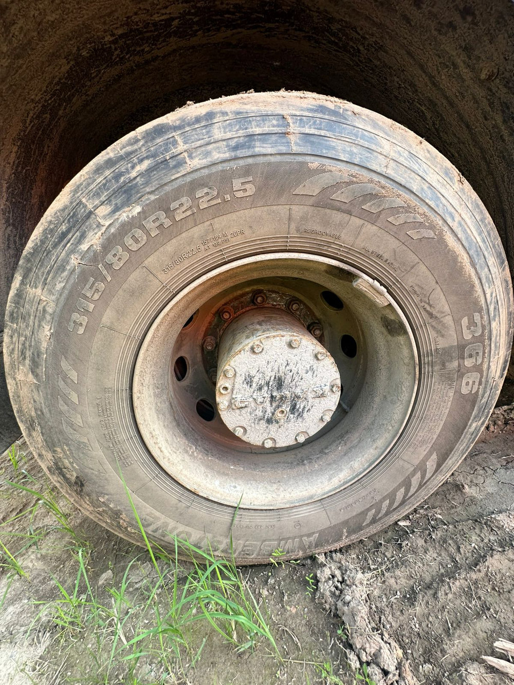 СмолМаш СДК* на шасси КамАЗ 6520 6x4 КДМ СДК-6520( Дизель, 8,9л. 390лс)