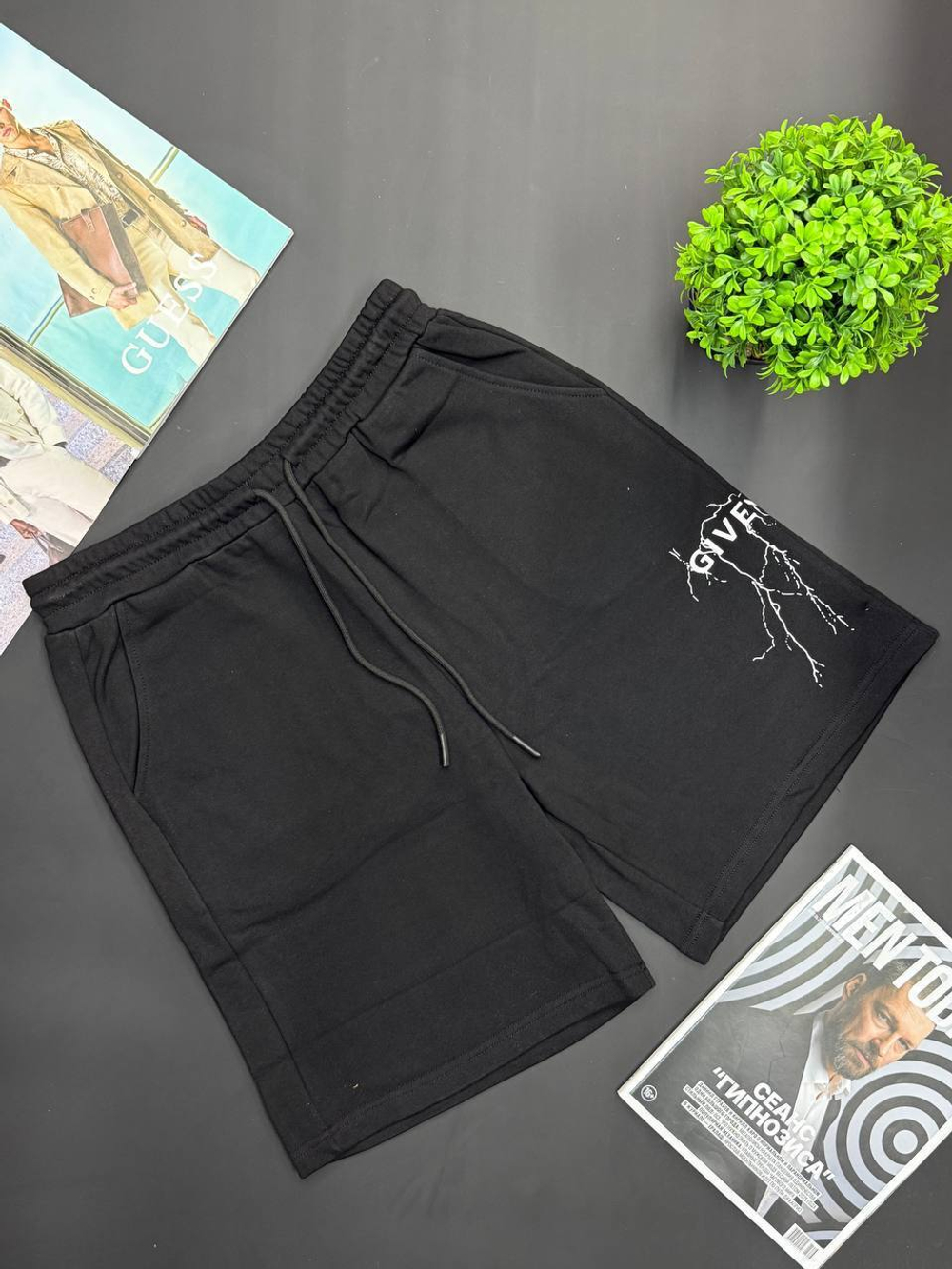 Шорты Givenchy