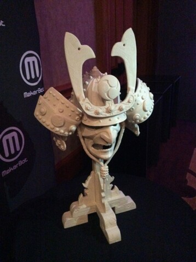 3D принтер MakerBot Replicator Z18