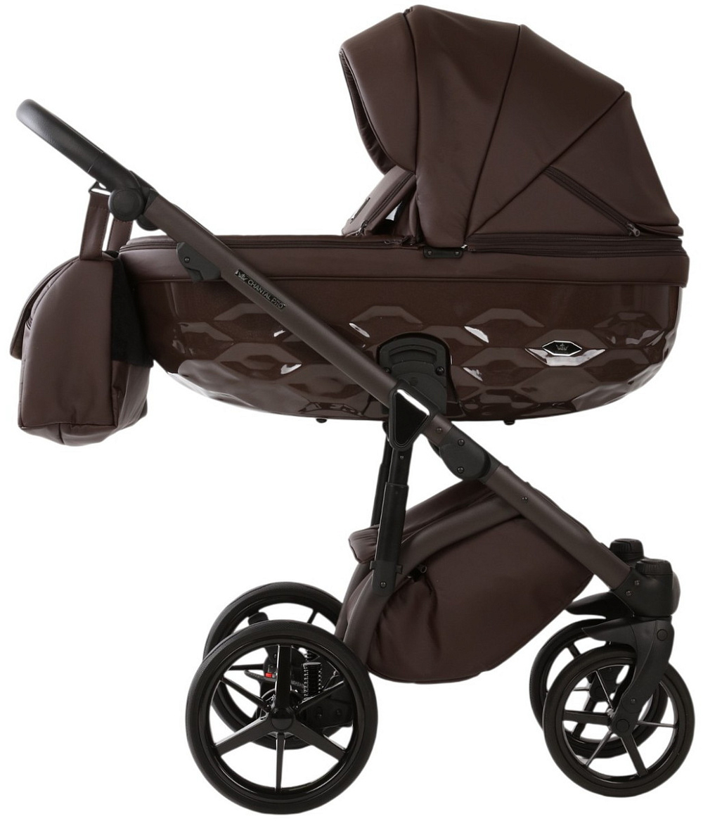 Детская коляска Adamex Chantal Pro Natura 2 в 1 CN-17-COFFEE (ШОКОЛАД КОЖА)