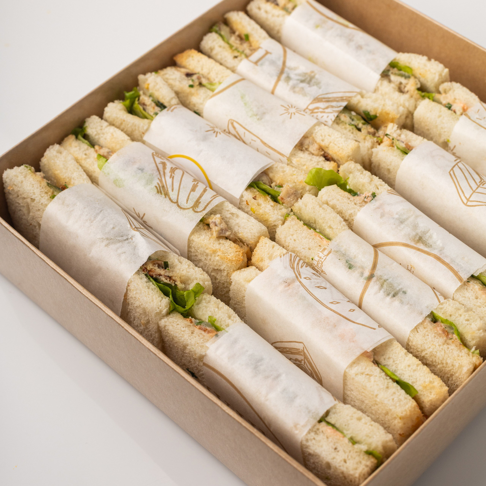 Бокс сэндвичей с рийетом из семги и скумбрии