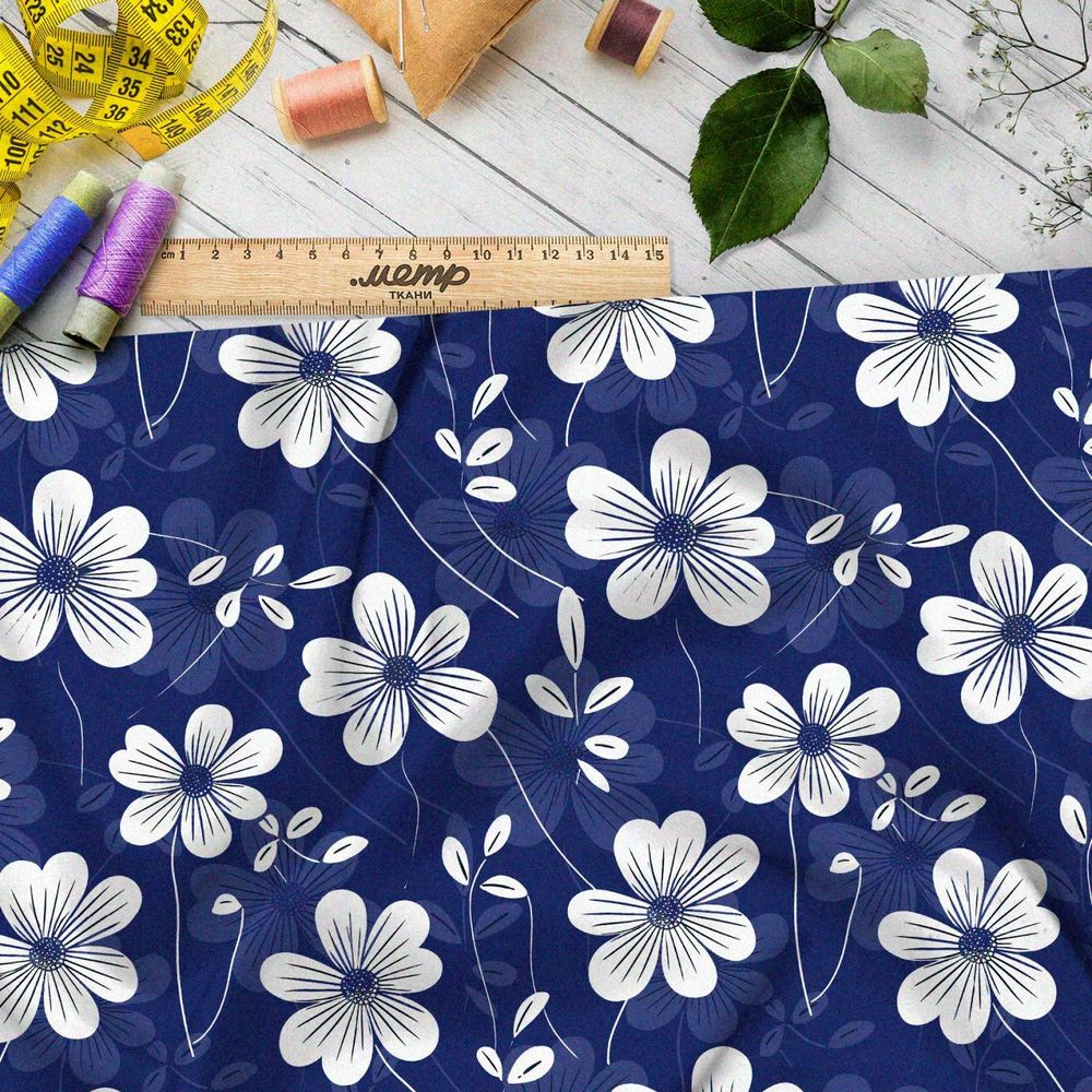 Ткань премиум интерлок белые цветы на синем