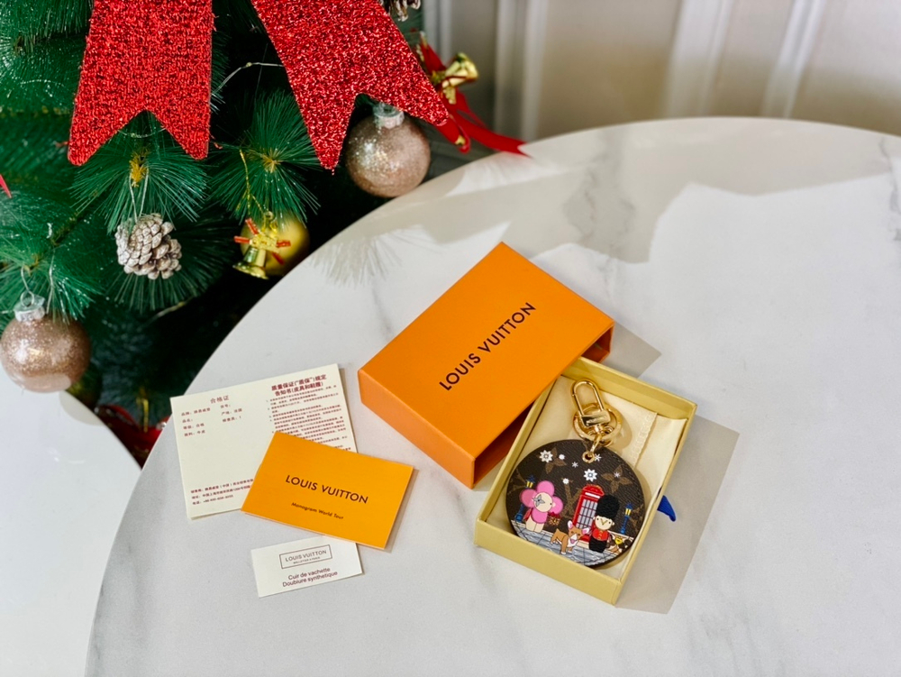 Louis Vuitton Bag Charm And Key Holder
