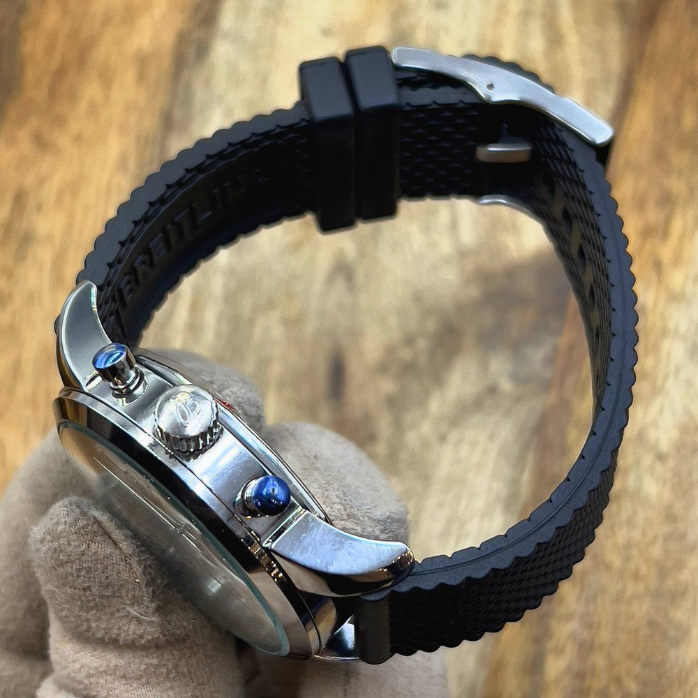 Часы Breitling