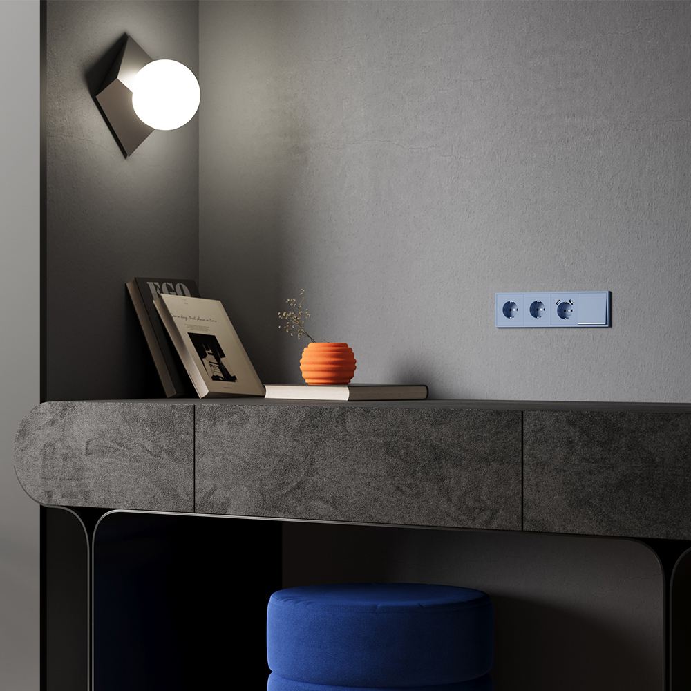 Накладка для розетки с заземлением и защитными шторками, S70 (деним)