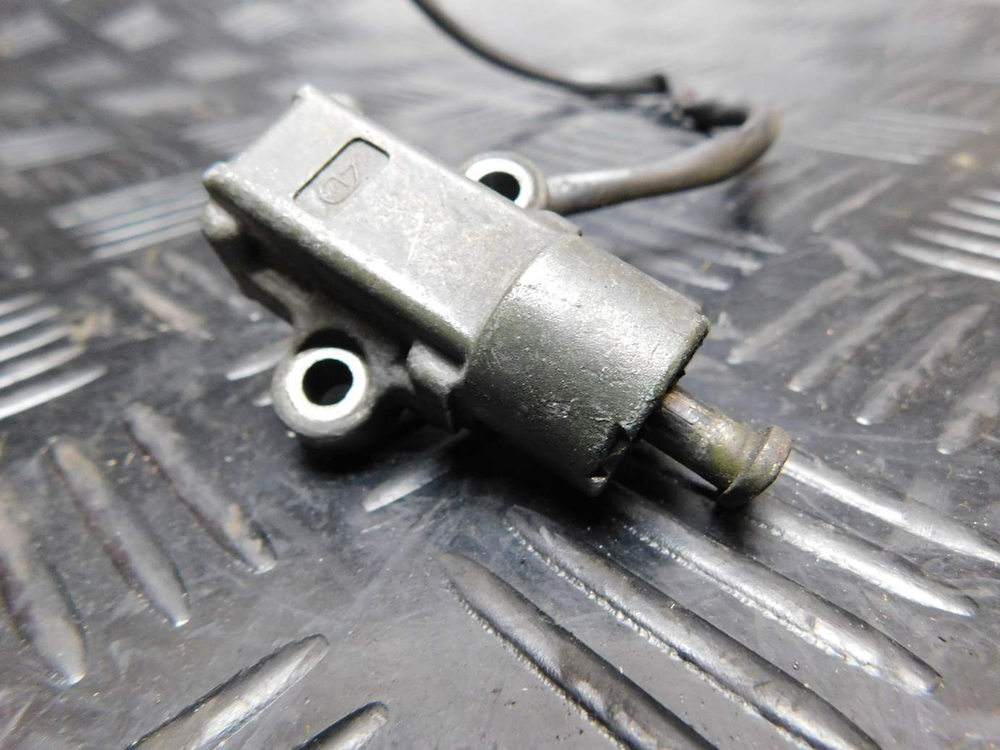 Концевик боковой подножки Yamaha Drag Star XVS1100 Classic VP13J 050835