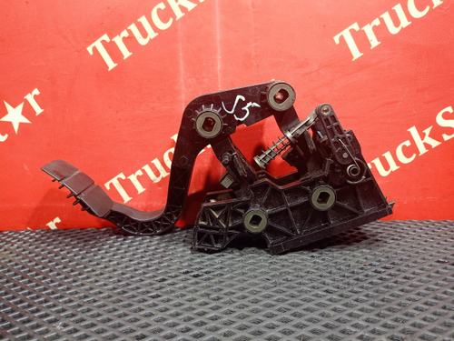 Педаль газа