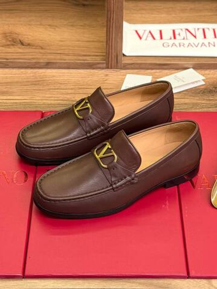 Лоферы Valentino