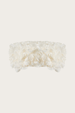 Шляпа, вручную расшитая шелковыми лепестками