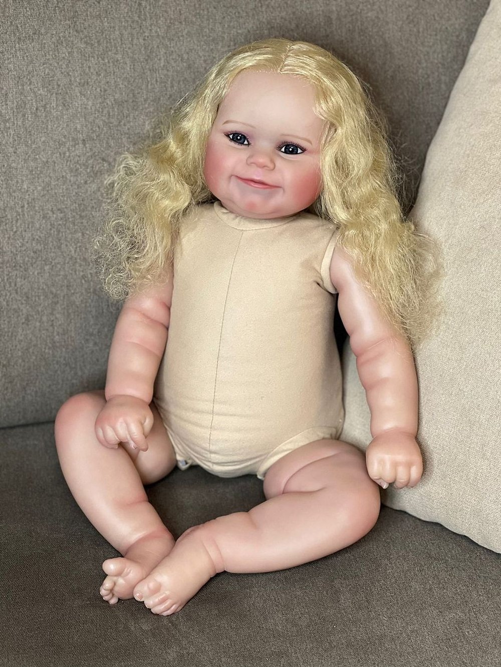 Кукла Реборн мягконабивная 60см в пакете (FA-618)