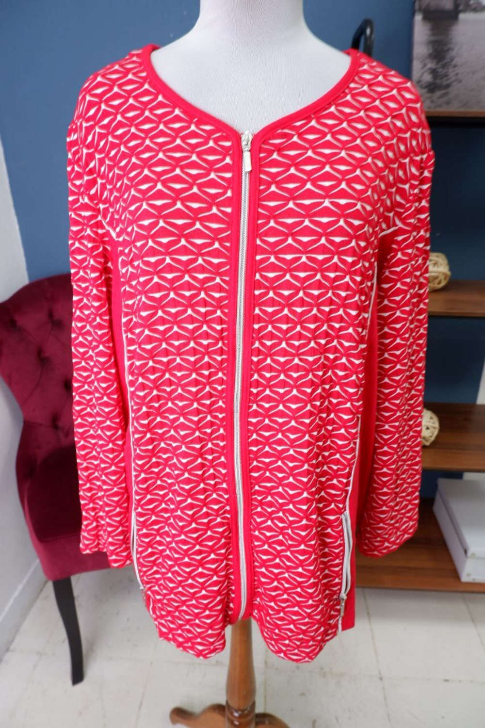 Джемпер Paola! стильный 64-66 размер