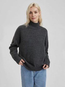 AIM  свободного кроя Цвет антацит. 50% шерсть мериноса.