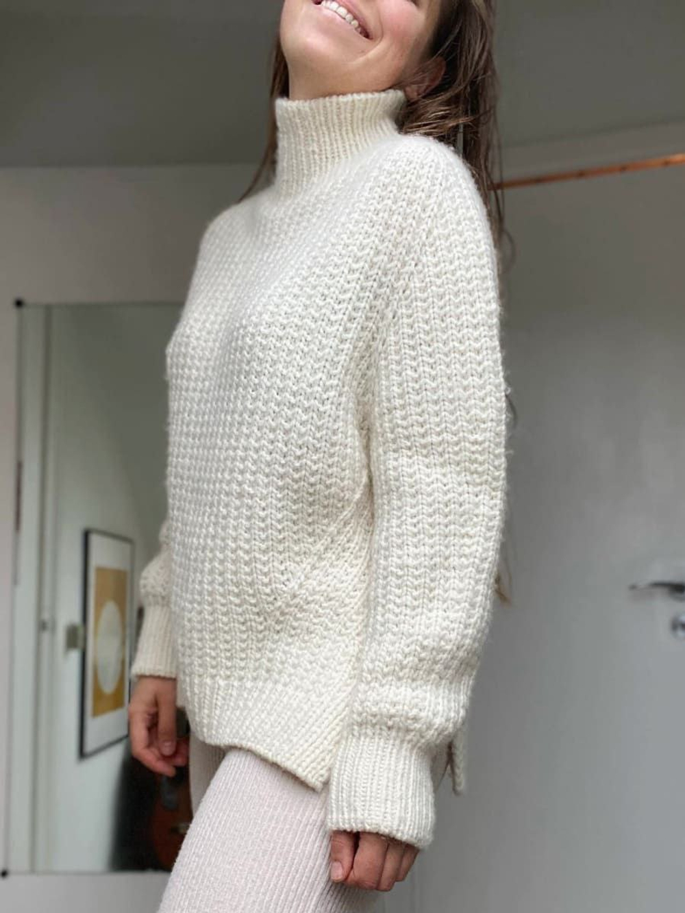 Описание по вязанию свитера спицами "Inca"