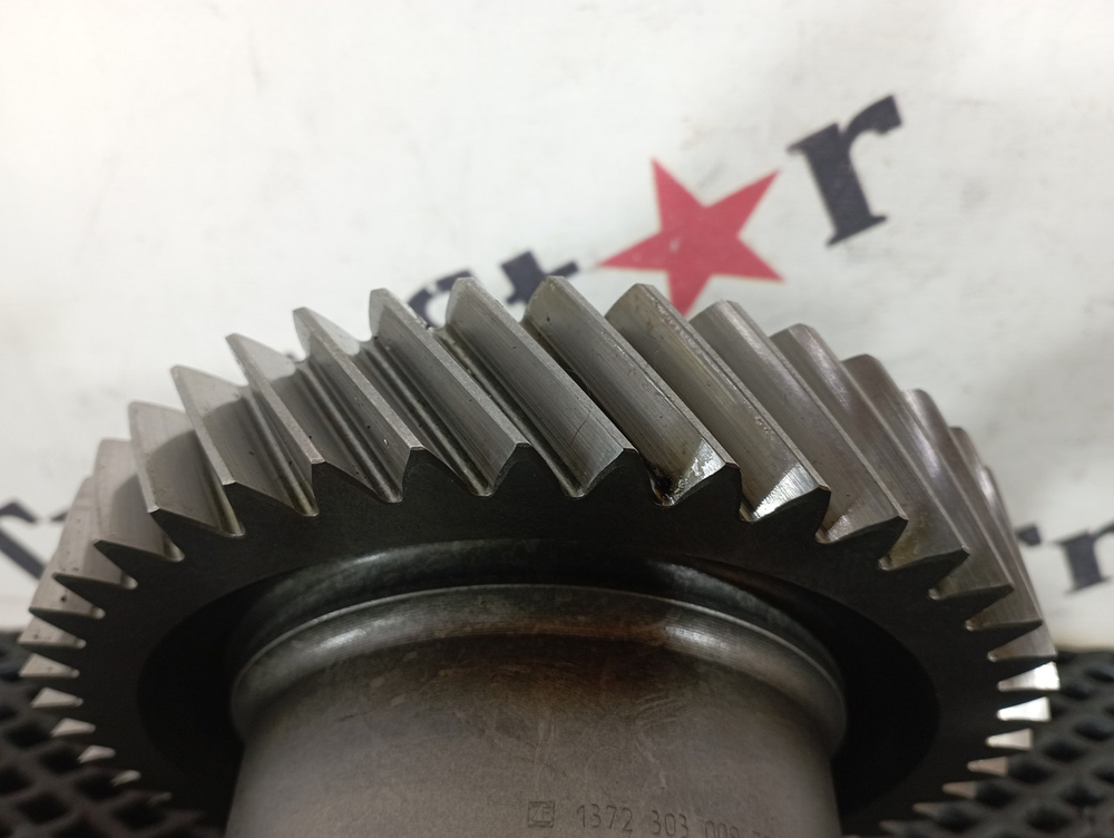 Промежуточный вал КПП 2018г