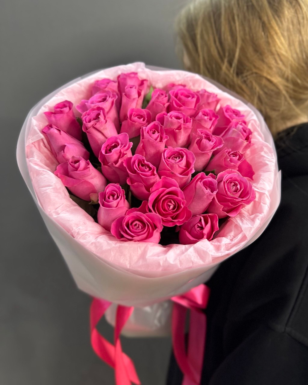 Букет из 25 розовых роз (Кения 40 см)