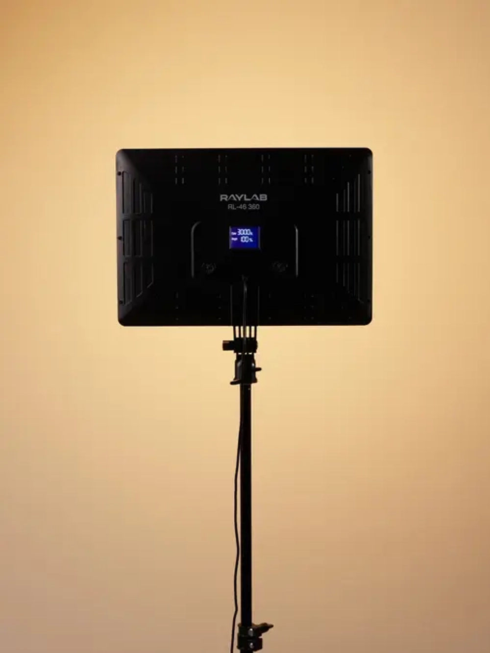 Осветитель светодиодный Raylab RL-46 360 3000-6000К c пультом