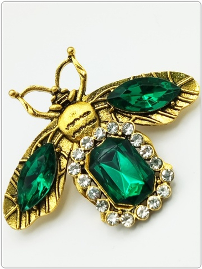 Брошь булавка "Пчела зелёная".