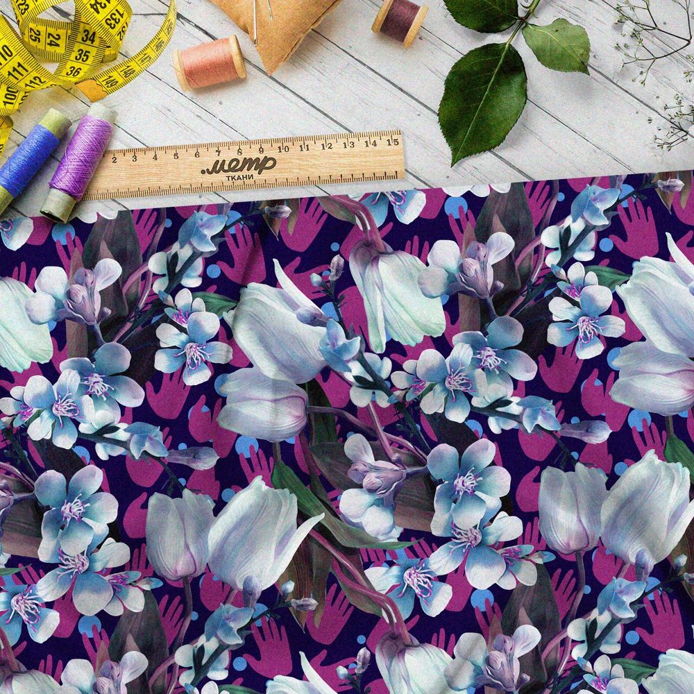 Ткань блэкаут живые тюльпаны и сирень на сиреневом фоне