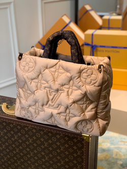 Louis Vuitton Pillow Onthego GM