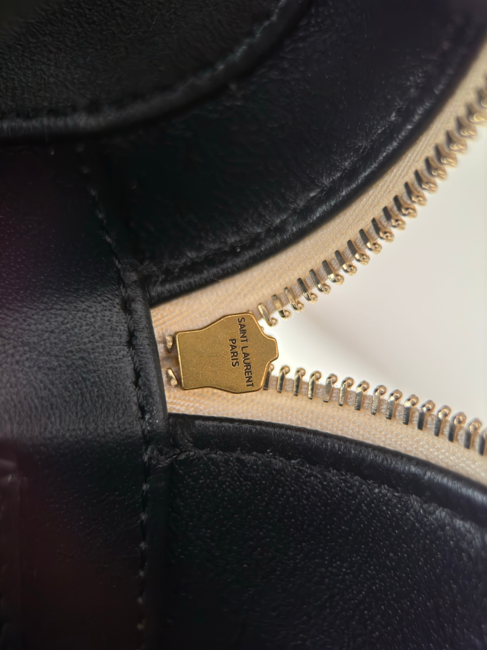 Yves Saint Laurent Gaby Vanity Bag 18 cm