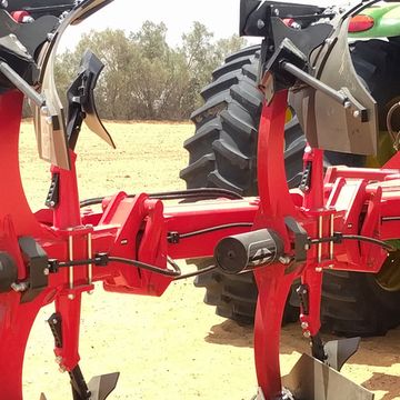 Болты, гайки, опоры на технику Gregoire Besson