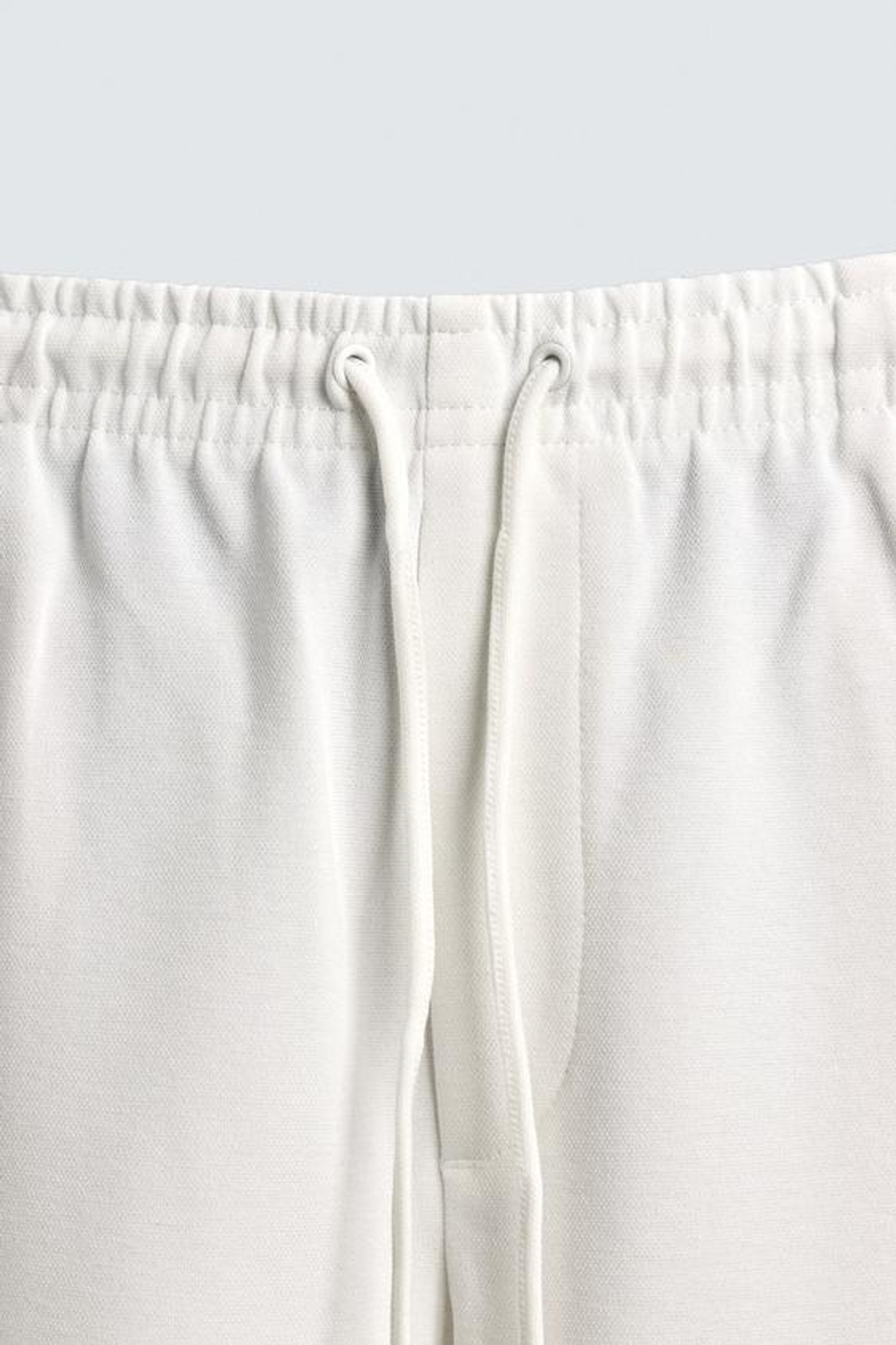 ZARA БРЮКИ-ДЖОГГЕРЫ NON IRON КОМФОРТНОЙ ПОСАДКИ, ЖЕЛТОВАТО-БЕЛЫЙ