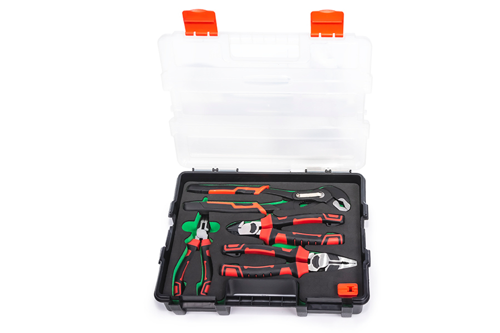 TBP-04U Набор шарнирно губцевого инструмента 4 предмета