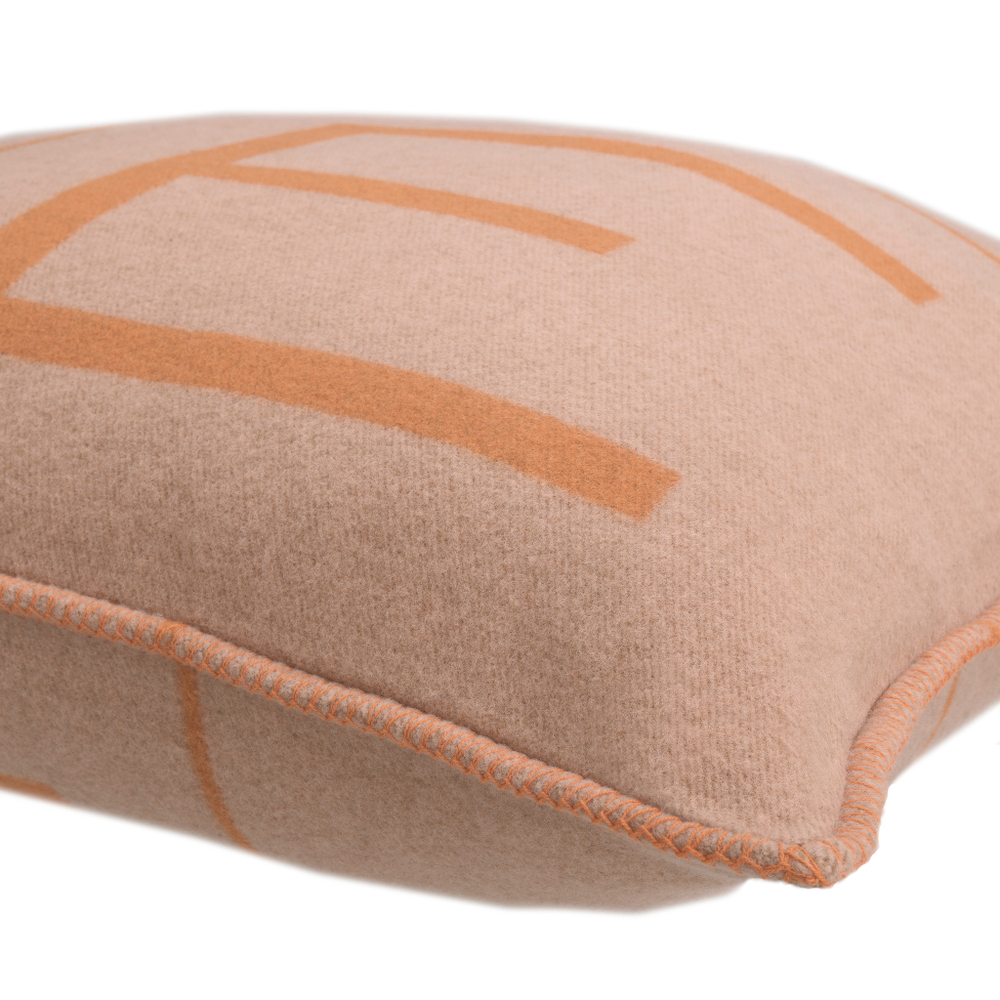 Подушка Cushion Rhoda L арт.117634