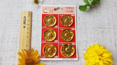 Кнопка пришивная d 3 см, золото