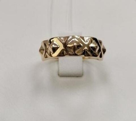 Кольцо из золота